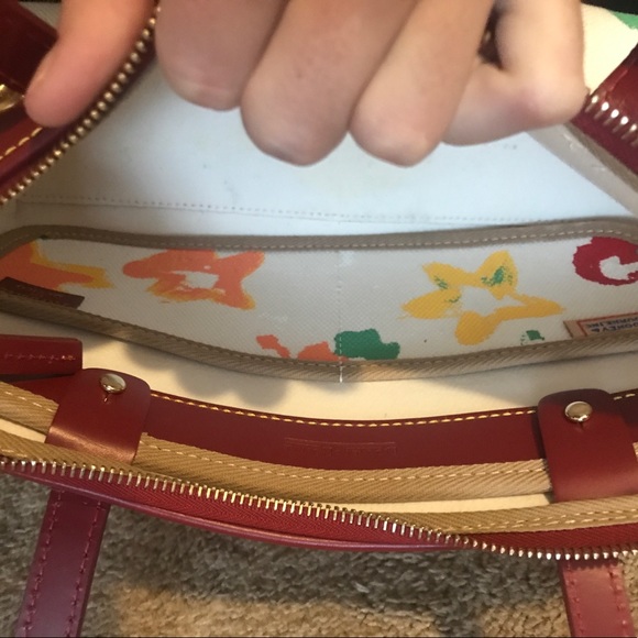 Dooney & Bourke tassel top zip purse. White main color with multicolor graffiti! - Picture 3 of 14